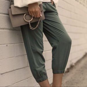Zella Capris Jogger